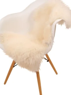 Kaiser Naturfellprodukte Wohndekoration<Dekorationslammfell in Creme
