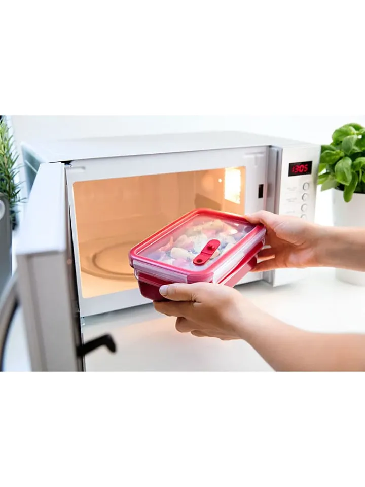 Emsa Aufbewahren & Servieren<2er-Set: Mikrowellendosen "Clip & Micro" in Rot - 1,2 l