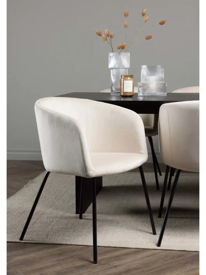 ebuy24 Möbel-Sets<Essgruppe Vail 1 ( 7-teilig) Schwarz 100 x 200 cm