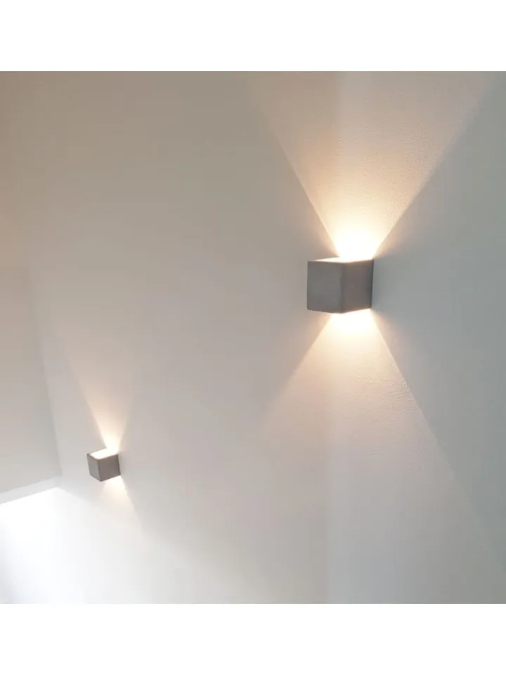 s.LUCE Wandleuchten<Flurlampe Plinth Beton in Grau