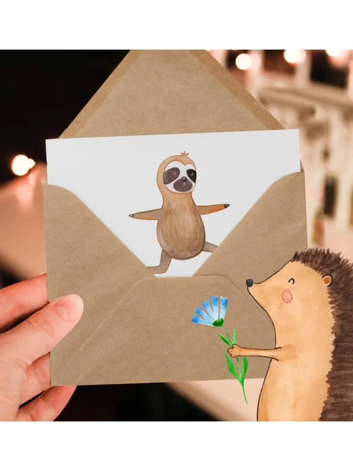 Mr. & Mrs. Panda Sonstige Gutscheine<Gutschein Yogakurs Frieden mit Spruch in Weiß