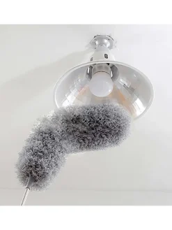 Intirilife Weitere Haushaltshelfer<Mikrofaser Staubwedel mit Teleskopgriff in Grau