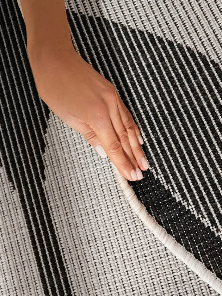 NORTHRUGS Outdoorteppiche<Outdoor-Wendeteppich "Bowen" in Schwarz/ Weiß