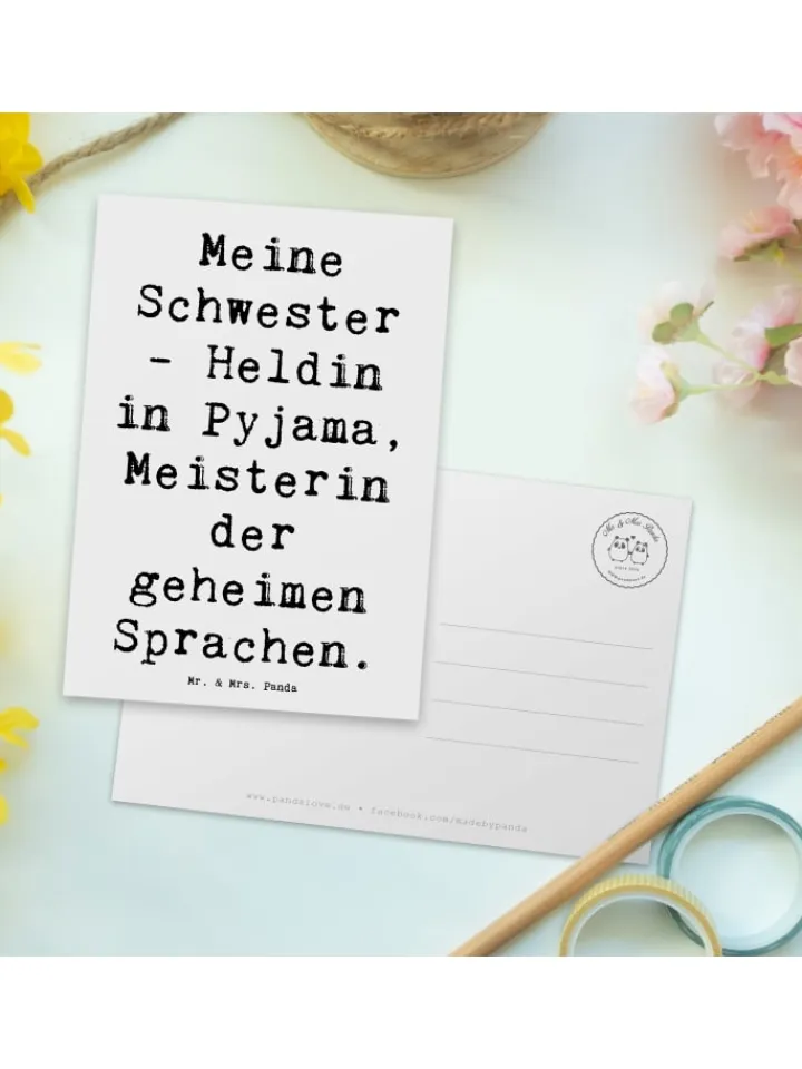 Mr. & Mrs. Panda Partyzubehör & -Dekoration<Postkarte Schwester Heldin mit Spruch in Weiß