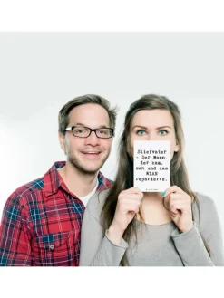 Mr. & Mrs. Panda Partyzubehör & -Dekoration<Postkarte Stiefvater Held mit Spruch in Weiß