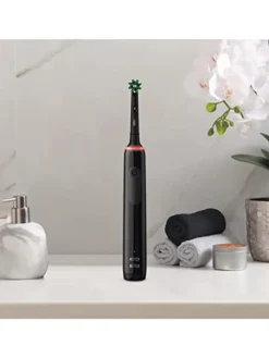 Oral-B Zahn & Mundpflege<Pro 3 Elektrische Zahnbürste in Schwarz