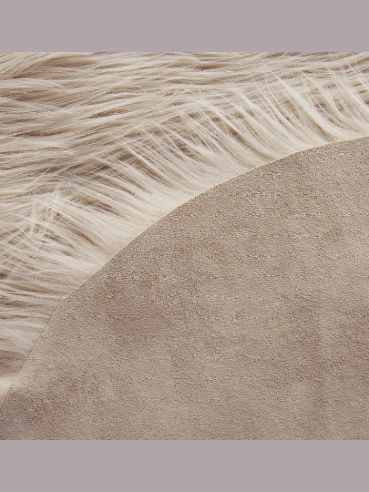 Beliani Lammfelle & Co<Schaffell MAMUNGARI in Beige - (W) 60 x (H) 6 x (L) 180 cm