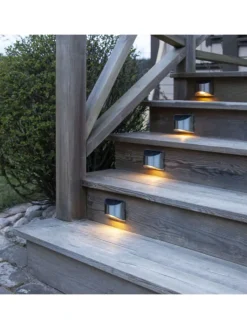 STAR Trading Außenbeleuchtung<Solar-Wandleuchten ,Wally', 2er-Set, LED, Metall, silber, H 8cm, B 10c