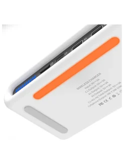 SmartCase Technikzubehör<USB 4-in-1 Multifunktions-Schnellladestation in Weiß