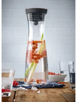 WMF Gedeckter Tisch<Wasserkaraffe "Basic" - 1 l