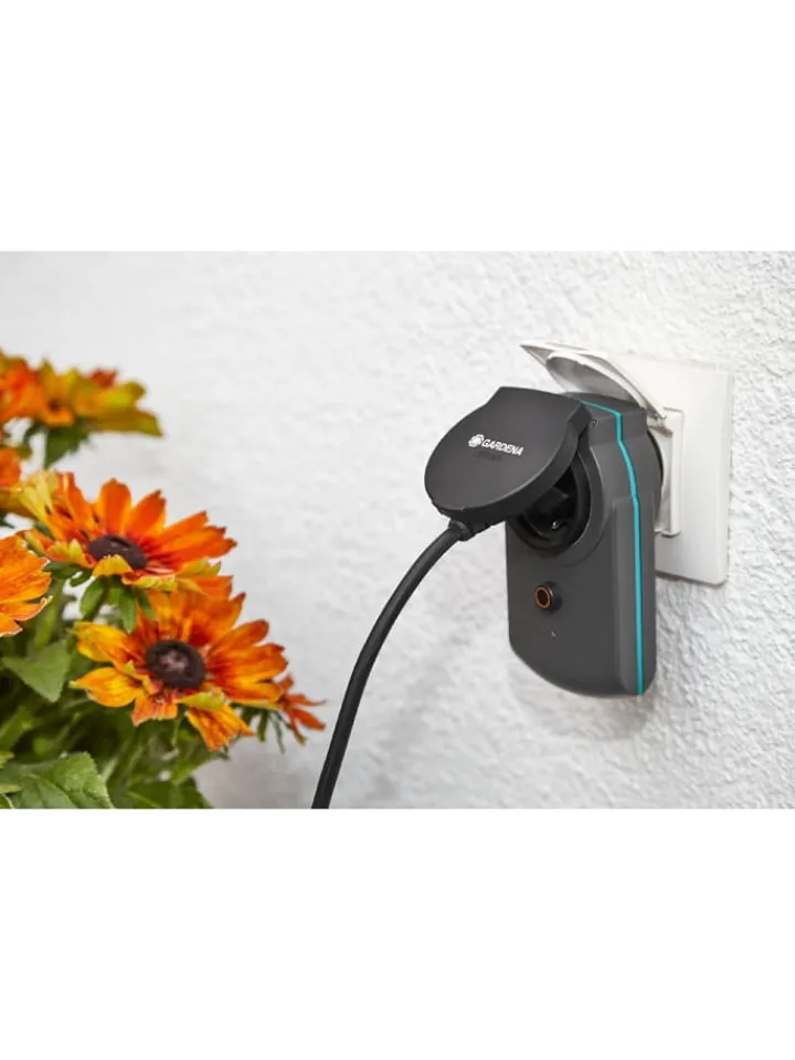 Gardena Gartendekoration<Zwischenstecker "Smart Power" in Grau - (B)6,5 x (H)11,9 cm